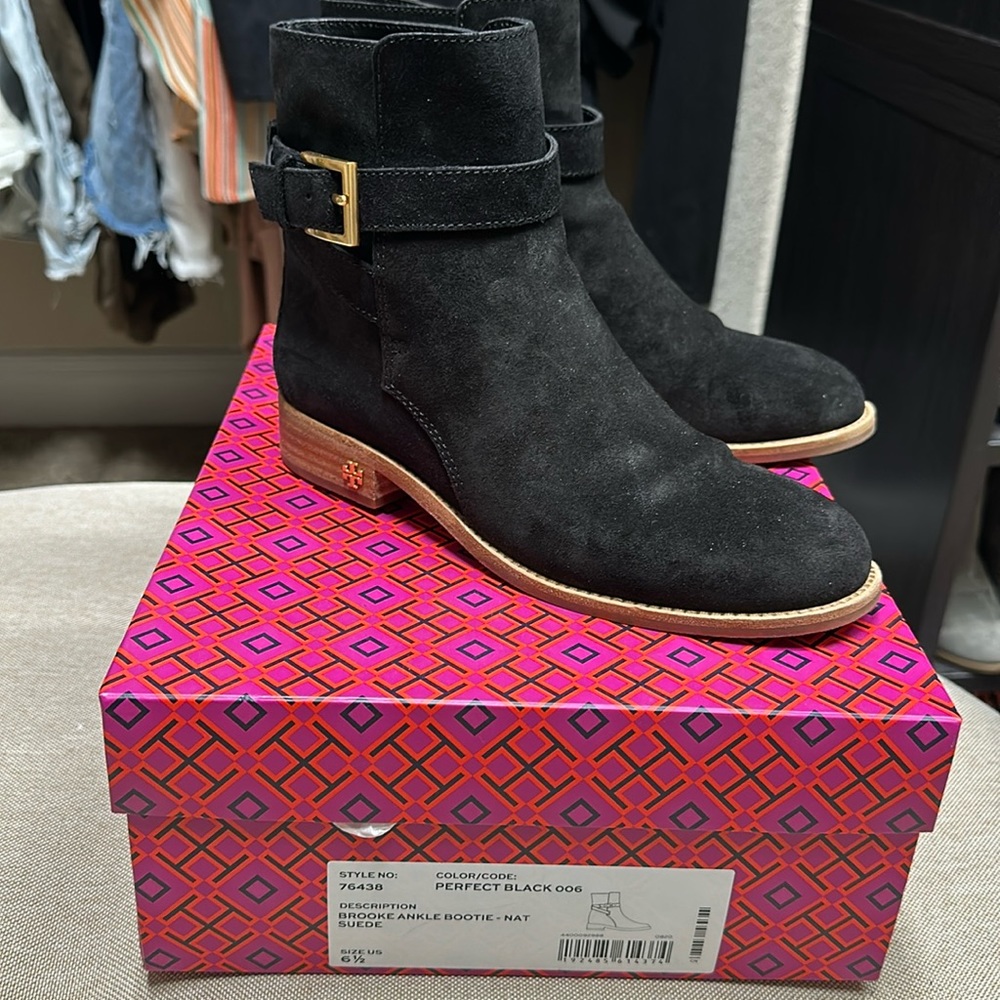 Tory Burch Brooke Ankle Bootie size 6.5